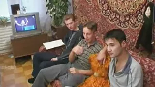 يتطلب Latina سكس جديد مترجم gf في سلاسل g عملية التقطيع المناسبة